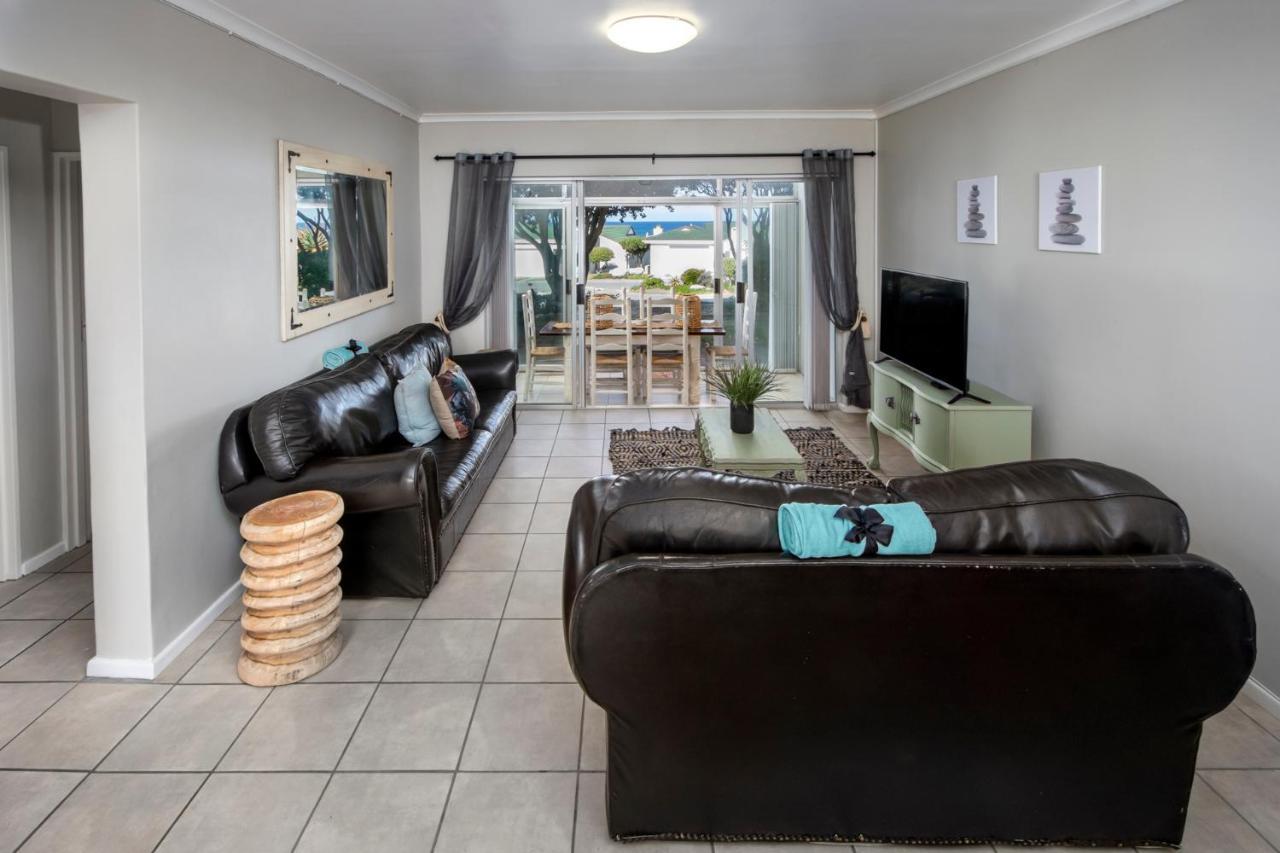 The Potting Shed Self Catering Apartment Hermanus Exterior photo