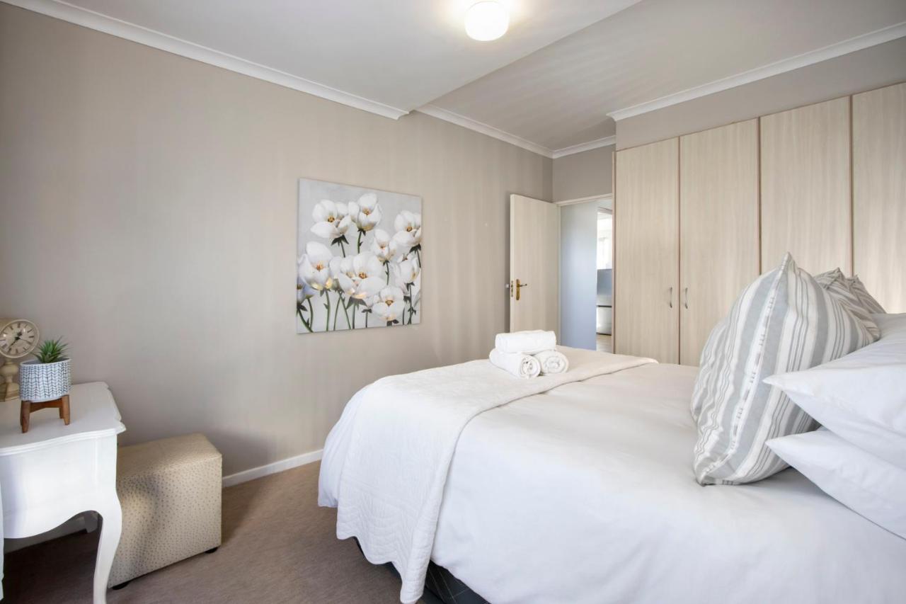 The Potting Shed Self Catering Apartment Hermanus Exterior photo