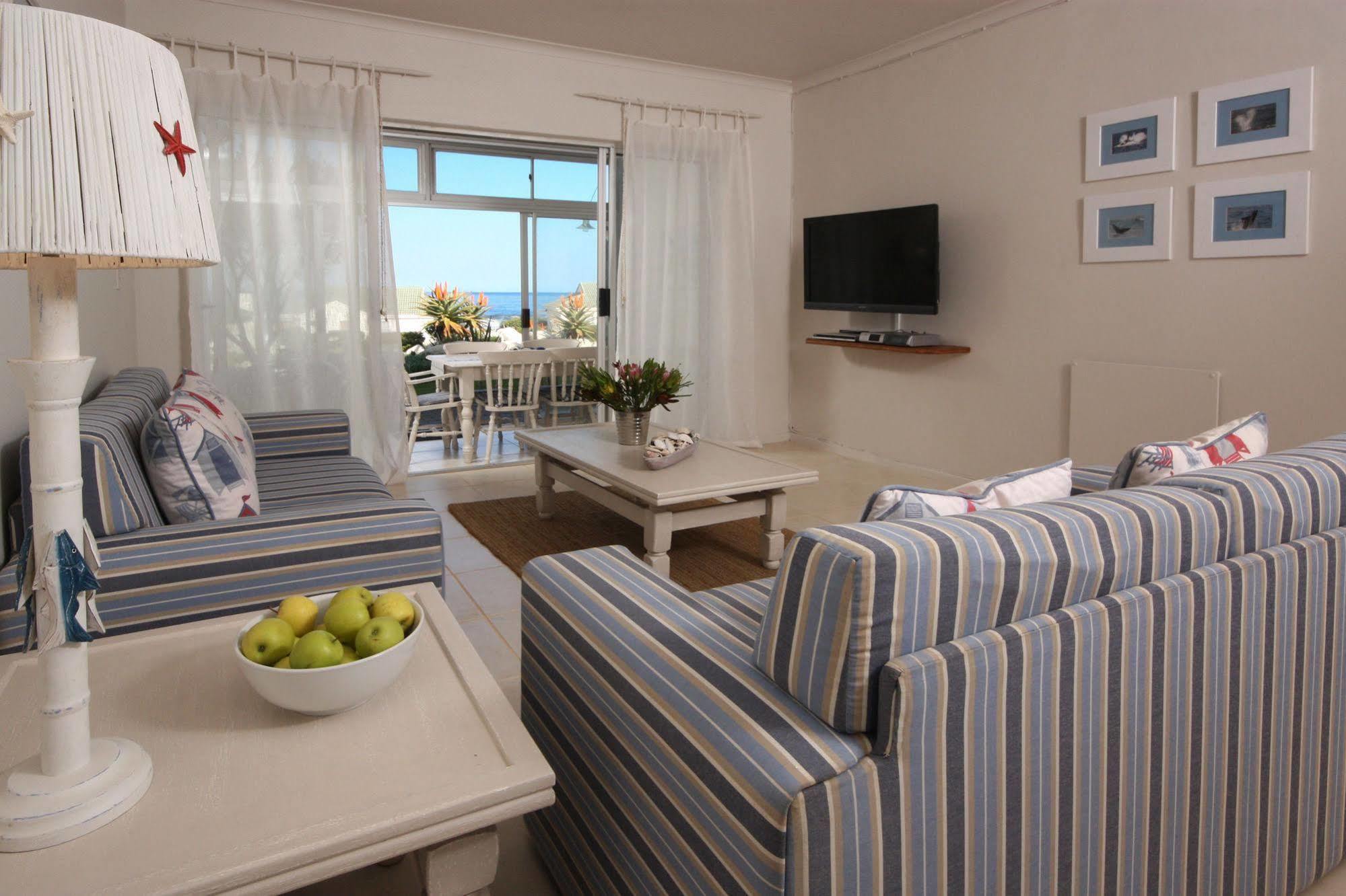 The Potting Shed Self Catering Apartment Hermanus Exterior photo