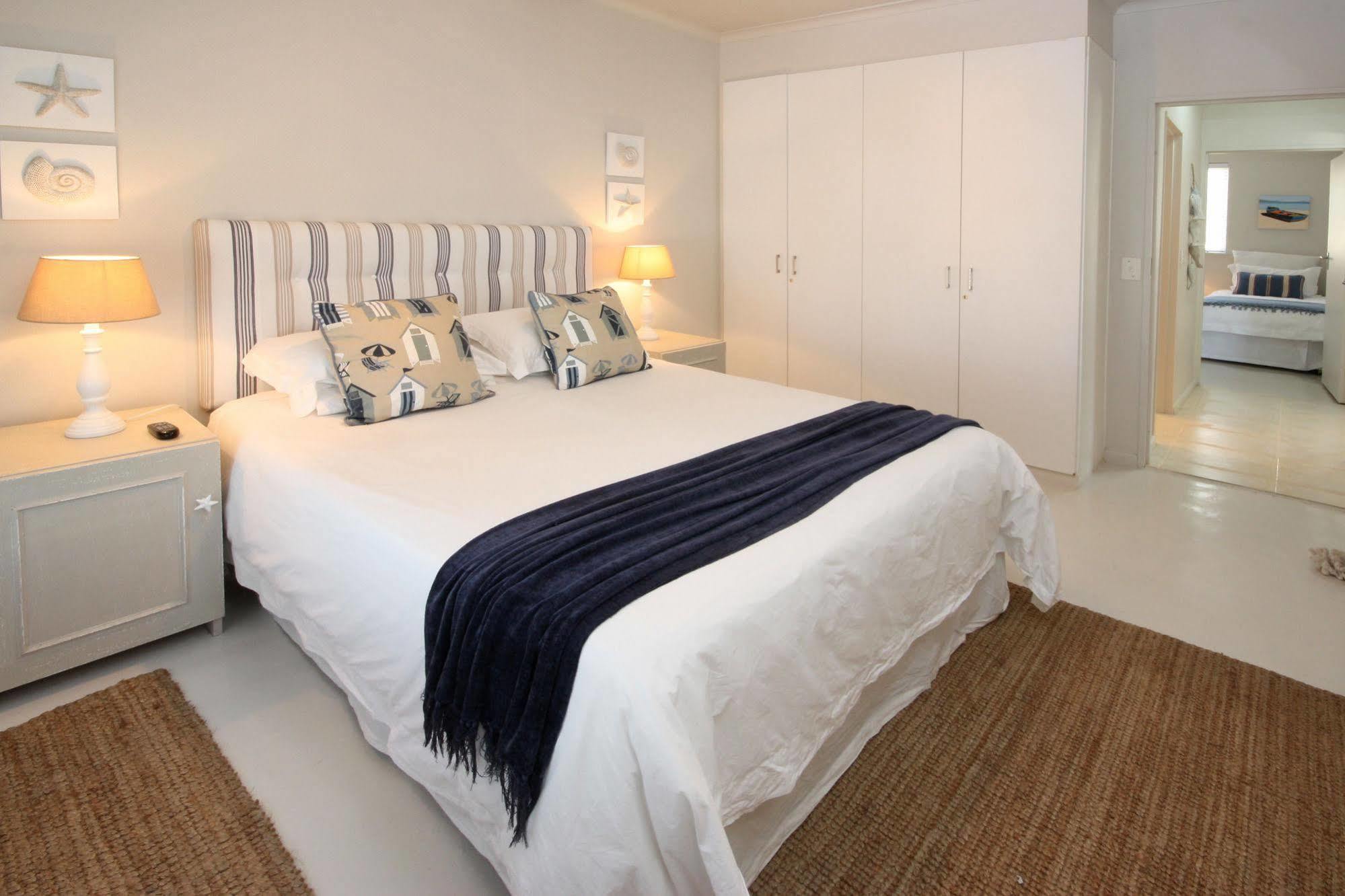 The Potting Shed Self Catering Apartment Hermanus Exterior photo